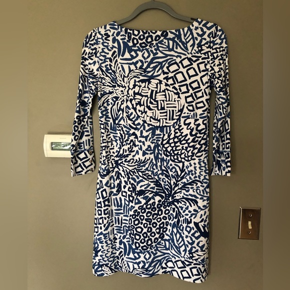LILLY PULITZER UPF 50 Navy & White Pineapple Boatneck Sophie Dress Size XS - Picture 5 of 10